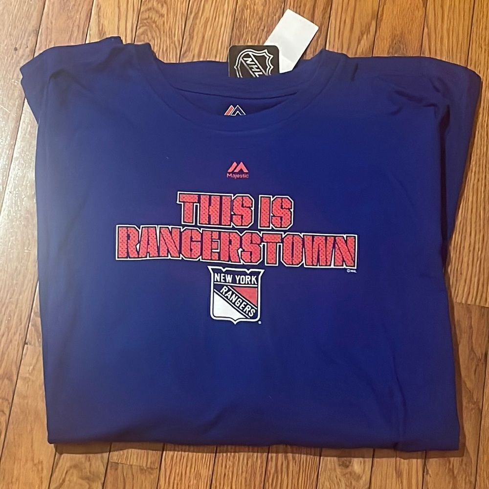 NY Rangers hockey XLT long sleeveโT shirt
